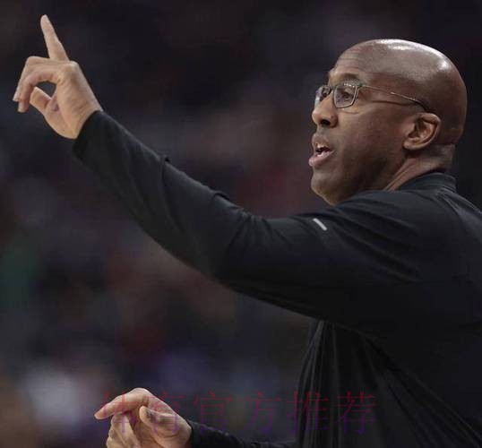 迈克-布朗采访全文:不接受全队今晚表现,球迷嘘声很合理 迈克-布朗采访全文:不接受全队今晚表现,球迷嘘声很合理